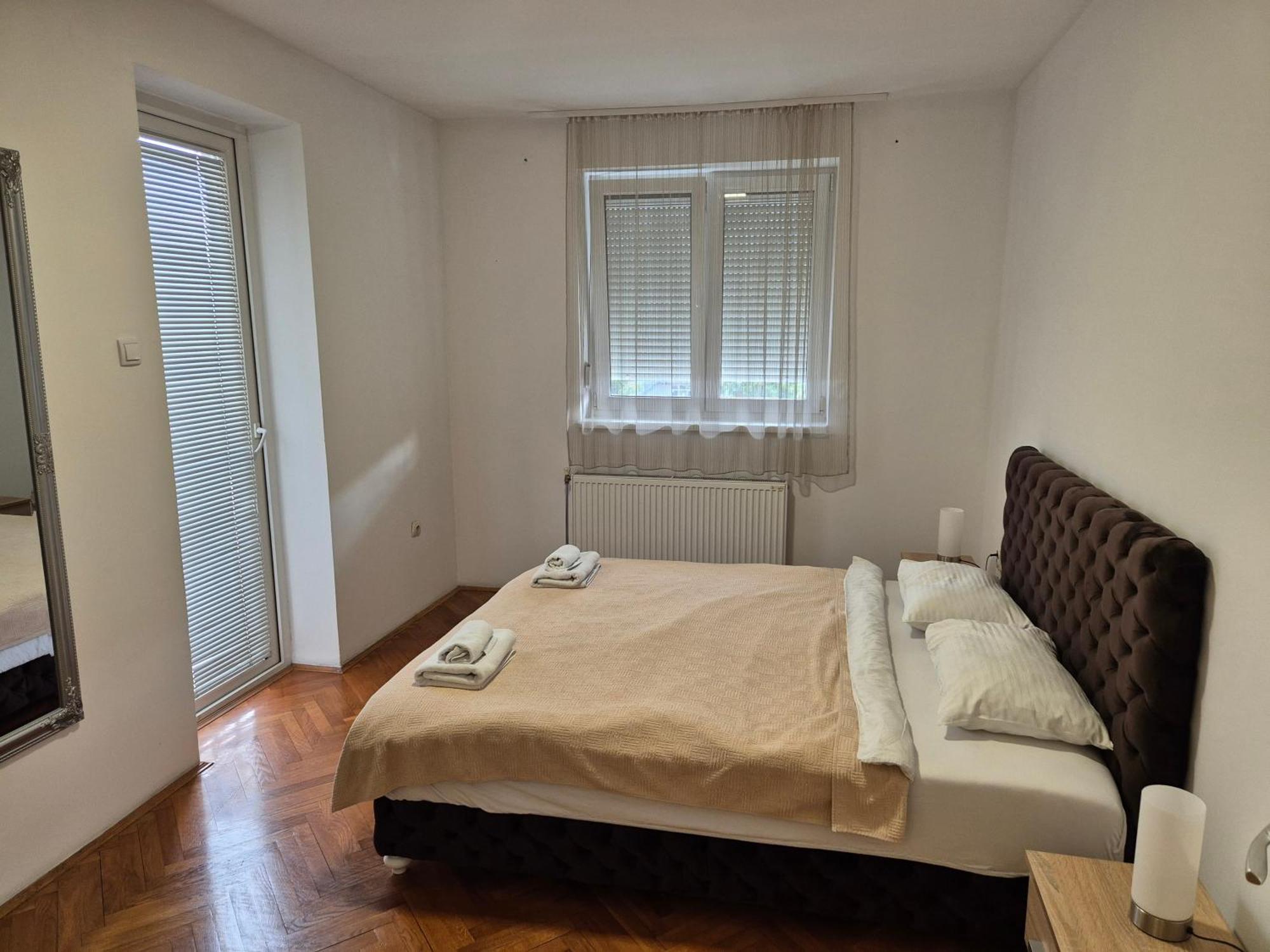 Apartmani Jasmin Nowy Sad Zewnętrze zdjęcie